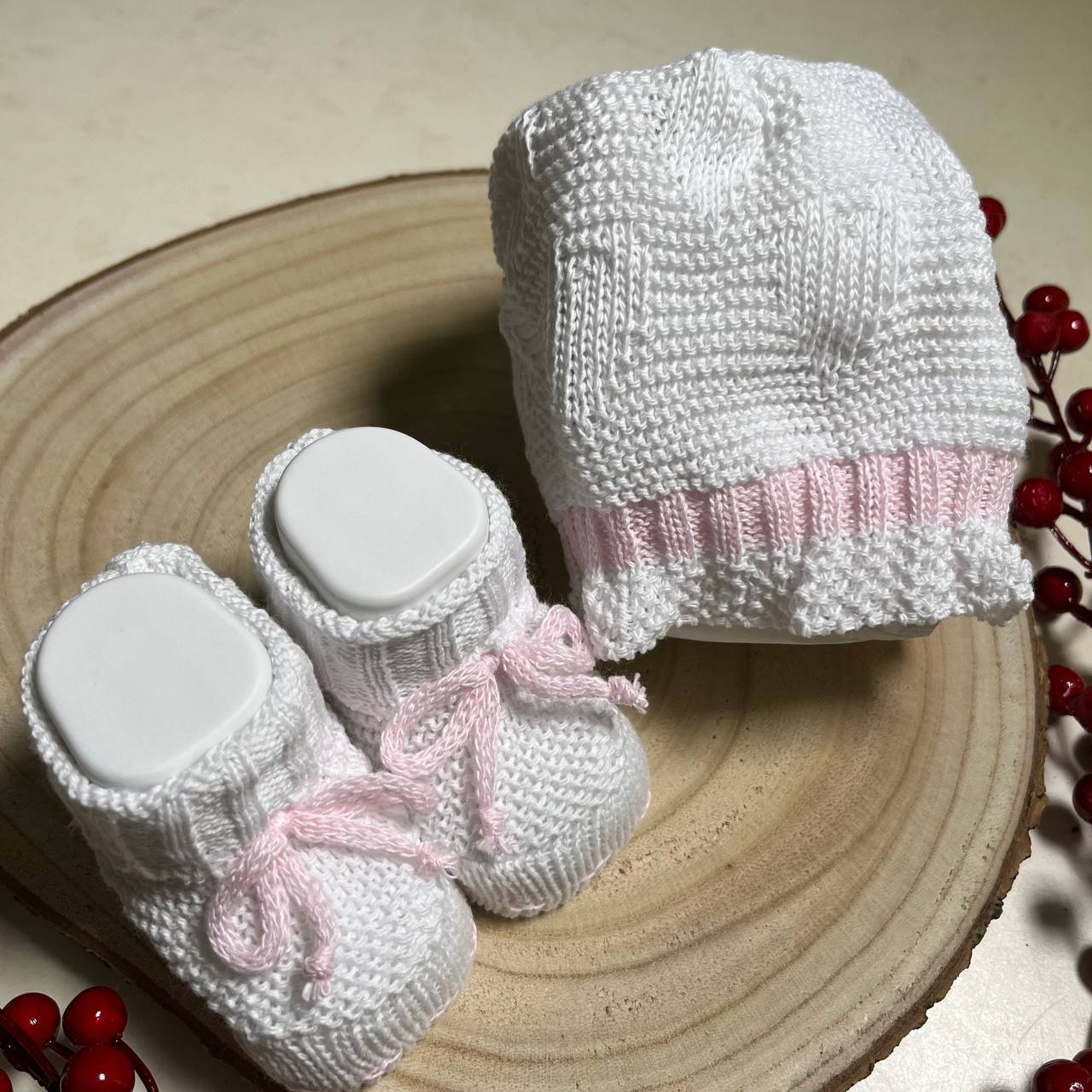 LaRocca White and Pink Cap and Shoes Set