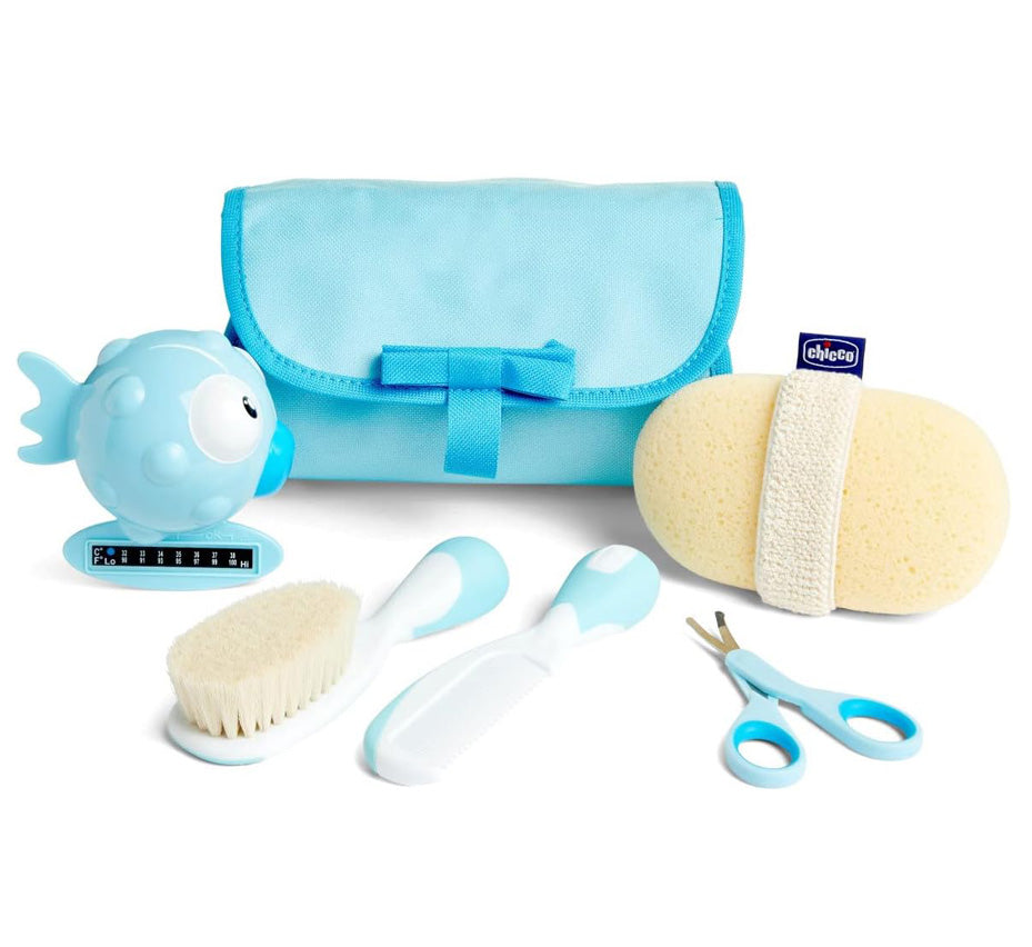 Chicco My First Beauty Set 5in1, Chicco Newborn Hygiene Set, 0 Months, Blue 